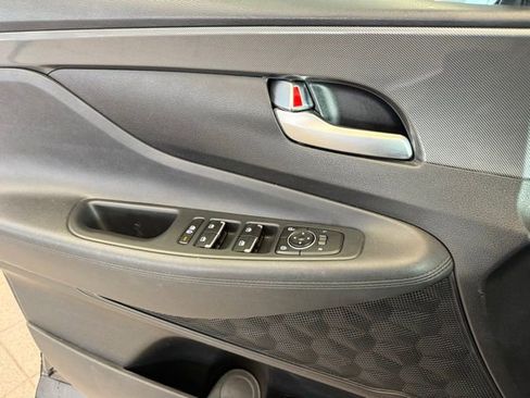 Used 2021 Hyundai Santa Fe SEL image 19