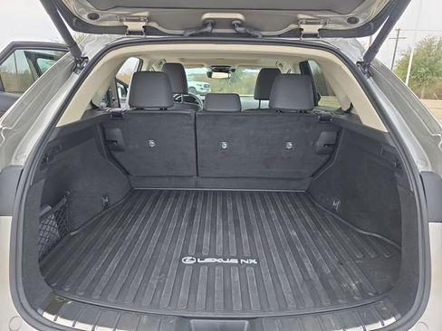 Used 2025 Lexus NX 250 FWD w/ Premium Package image 12