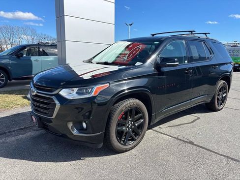 Used 2020 Chevrolet Traverse Premier w/ Redline Edition AWD/4WD image 1