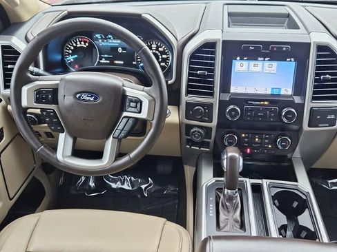 Used 2019 Ford F150 Lariat RWD image 21
