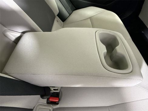 Certified 2021 Toyota Corolla LE image 29