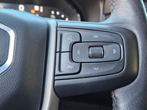 Used 2022 GMC Yukon Denali w/ Denali Ultimate Package image 10