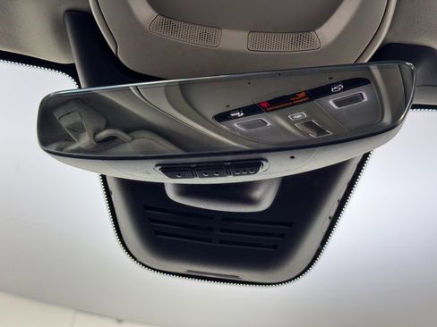 Used 2025 Volvo XC90 T8 Ultra w/ Protection Package Premier image 37