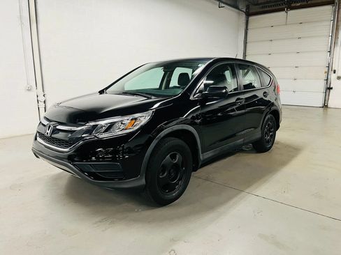 Used 2015 Honda CR-V LX image 2