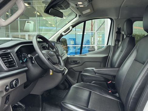 Used 2021 Ford Transit 350 XL image 8