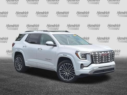Used 2026 GMC Terrain Denali w/ LPO, Floor Liner Package AWD/4WD image 2
