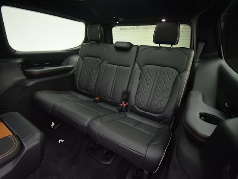New 2026 Jeep Grand Wagoneer Summit AWD/4WD image 41
