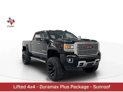 Used 2018 GMC Sierra 2500 Denali w/ Duramax Plus Package AWD/4WD image 1