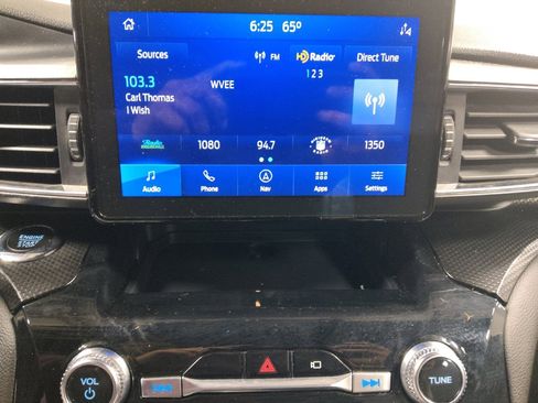 Used 2022 Ford Explorer ST-Line w/ Class IV Trailer Tow Package AWD/4WD image 25