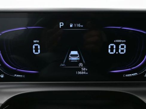 Used 2025 Kia Seltos S FWD image 9