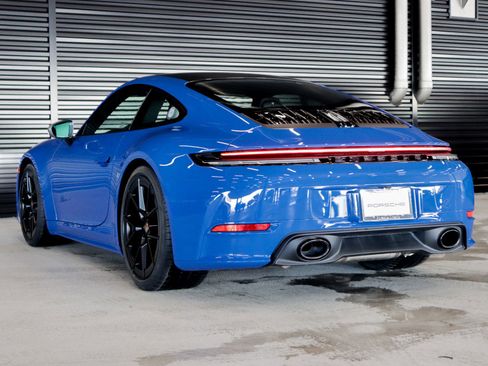 New 2026 Porsche 911 Carrera T image 3