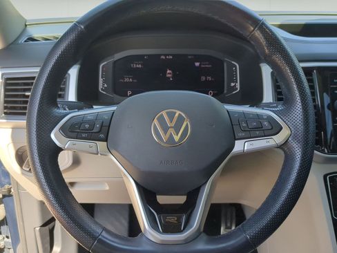 Used 2021 Volkswagen Atlas SEL R-Line FWD image 13