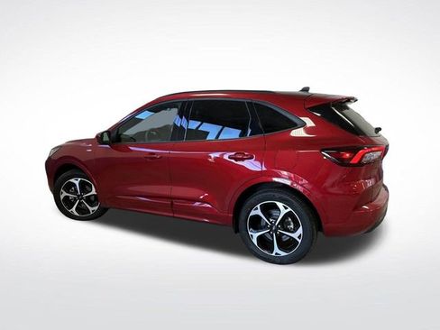 Certified 2025 Ford Escape ST-Line Elite image 3