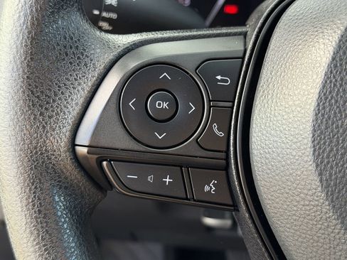Used 2023 Toyota RAV4 XLE FWD image 24
