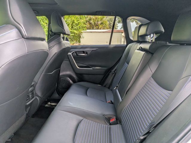 Used 2023 Toyota RAV4 XSE AWD/4WD image 14