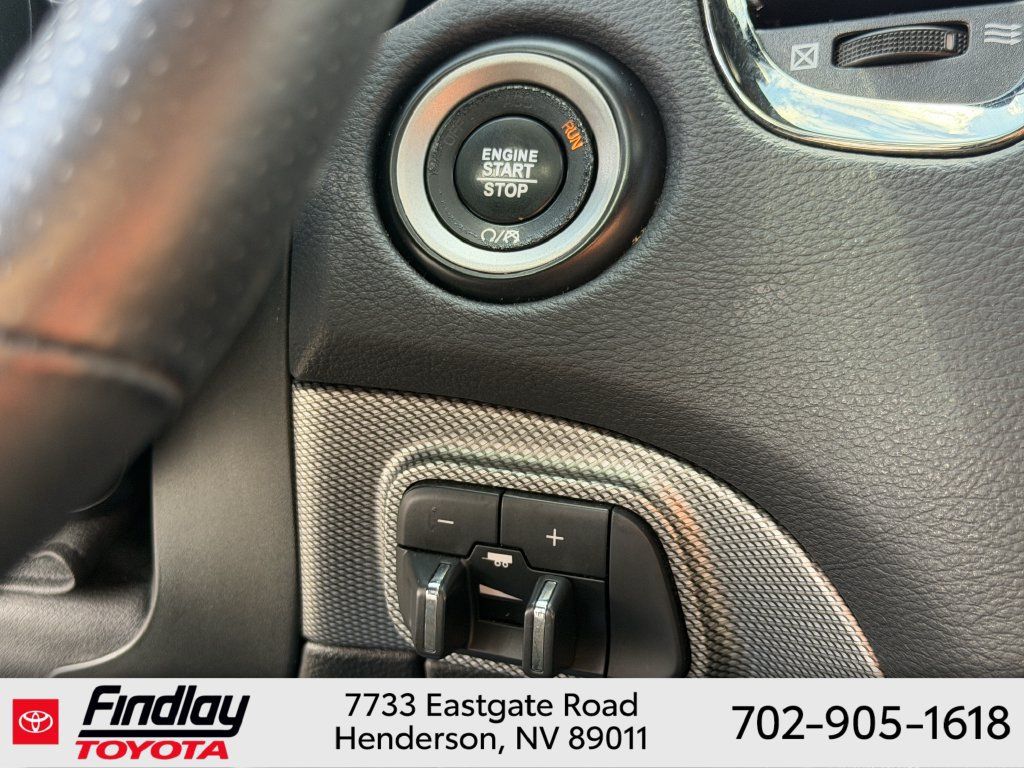 Used 2019 Dodge Durango R/T w/ Trailer Tow Group IV AWD/4WD image 30