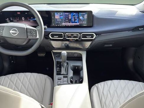 New 2026 Nissan Sentra SL FWD image 7