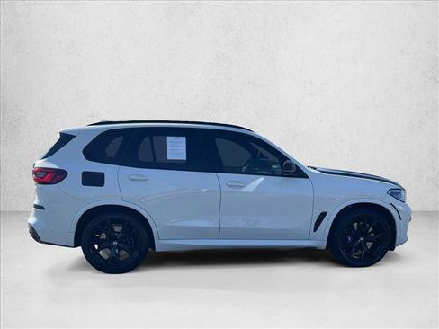 Used 2023 BMW X5 M50i w/ Executive Package image 4