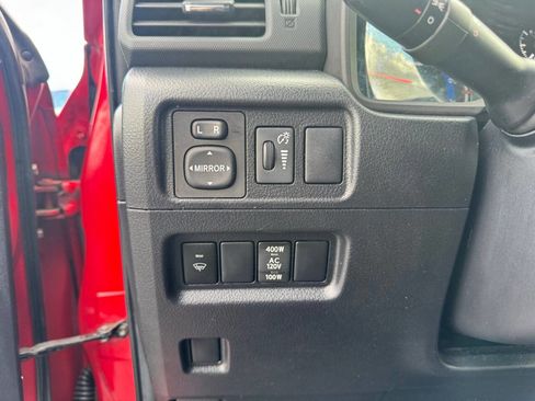 Used 2014 Toyota 4Runner SR5 Premium image 15