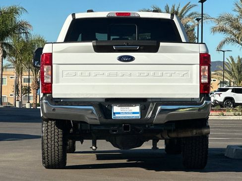 Used 2022 Ford F250 Lariat w/ Lariat Value Package image 5