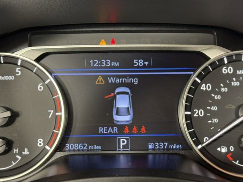 Used 2025 Nissan Altima 2.5 SV image 17