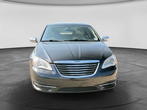 Used 2013 Chrysler 200 Limited w/ Sun/Sound Group FWD image 3
