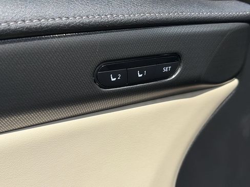 Used 2023 INFINITI QX60 Luxe w/ Cargo Package FWD image 17