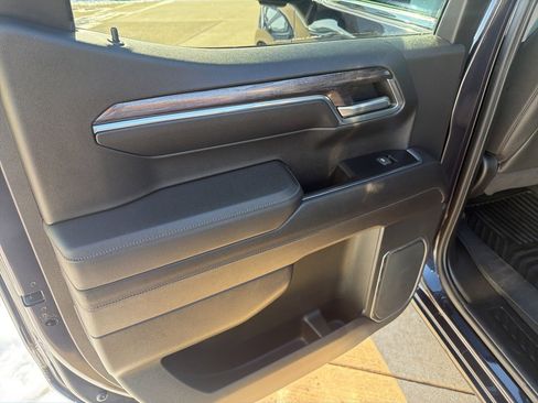 Used 2023 Chevrolet Silverado 1500 LTZ image 15