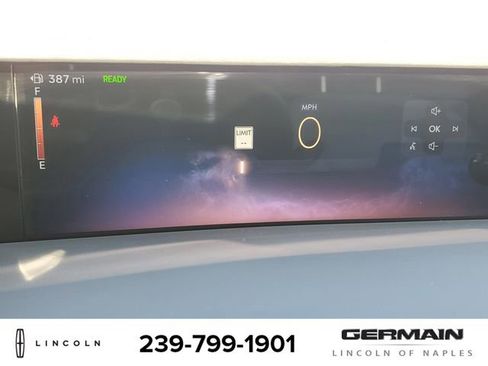 New 2026 Lincoln Nautilus Premier image 23