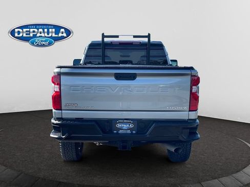 Used 2024 Chevrolet Silverado 2500 Custom w/ Custom Value Package AWD/4WD image 4