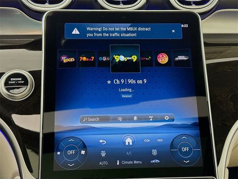 Used 2025 Mercedes-Benz GLC 300 4MATIC image 16