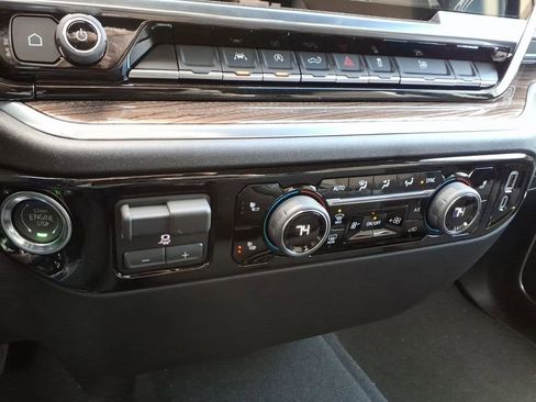 New 2026 Chevrolet Silverado 1500 LT image 9