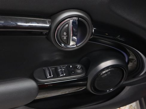 Used 2023 MINI Cooper S FWD image 23