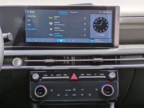 New 2025 Hyundai Tucson XRT image 15