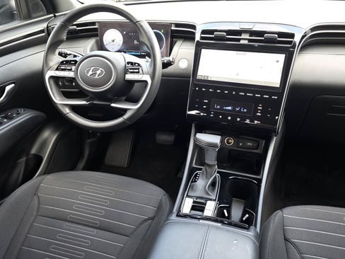 Used 2023 Hyundai Santa Cruz SEL Premium AWD/4WD image 12