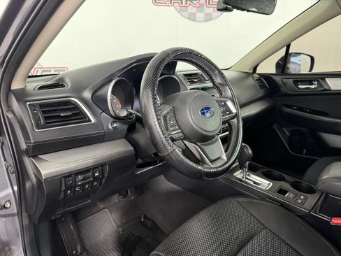 Used 2018 Subaru Outback 2.5i Premium AWD/4WD image 10