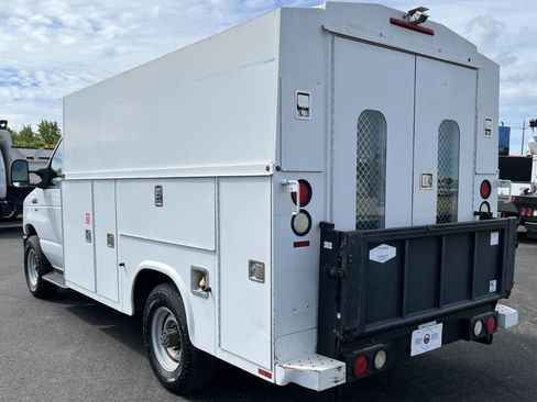 Used 2011 Ford E-350 and Econoline 350 Super Duty w/ PWR Locks & Windows Group RWD image 7