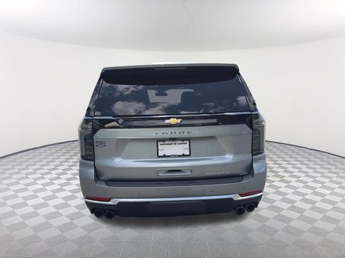 Used 2025 Chevrolet Tahoe Premier AWD/4WD image 6