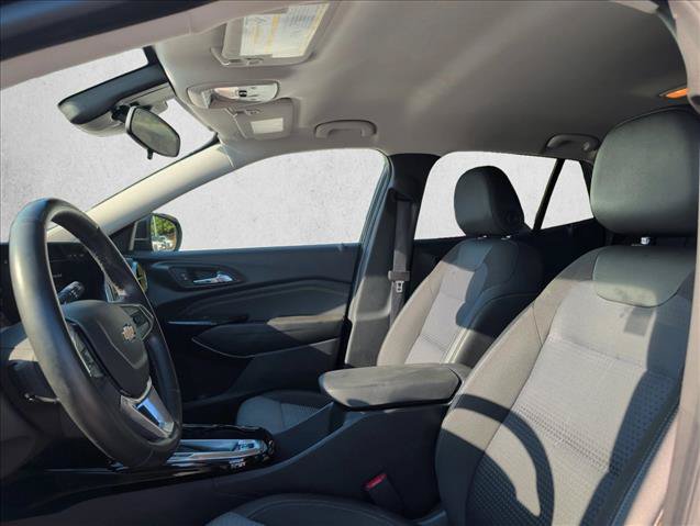Used 2024 Chevrolet Trax LT w/ Driver Confidence Package FWD image 14