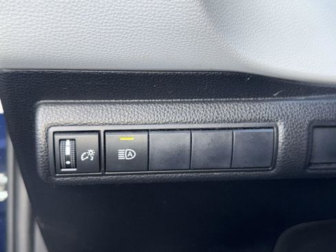 Used 2021 Toyota Corolla SE image 22