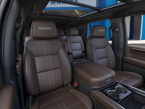 New 2026 Chevrolet Tahoe High Country w/ Sun And Tow Package AWD/4WD image 16