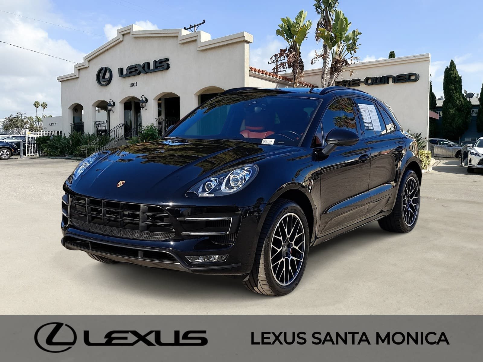 Used 2018 Porsche Macan Turbo AWD/4WD image 1