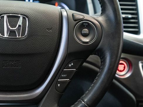 Used 2019 Honda Ridgeline RTL-T image 19