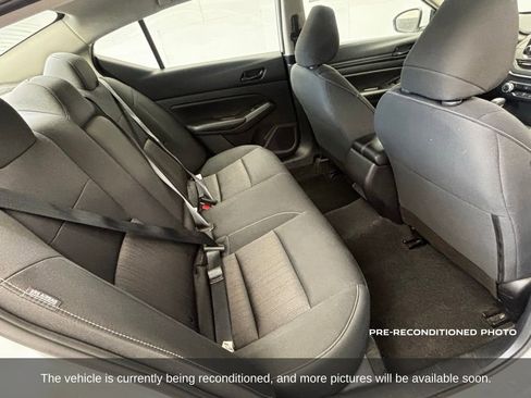 Used 2023 Nissan Altima 2.5 S FWD image 7