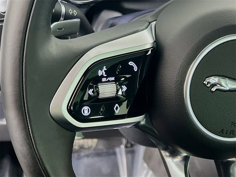 Used 2025 Jaguar F-PACE R-Dynamic S image 10