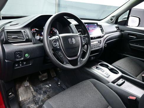 Used 2023 Honda Ridgeline Sport image 12