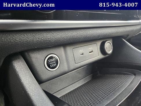 Used 2021 Nissan Rogue S image 20