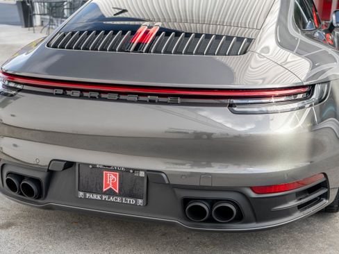 Used 2021 Porsche 911 Carrera 4S image 6