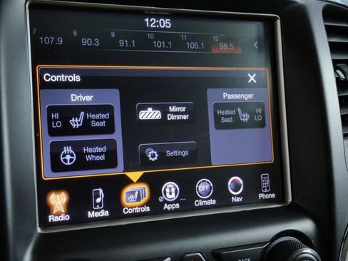 Used 2014 Jeep Grand Cherokee Limited image 23