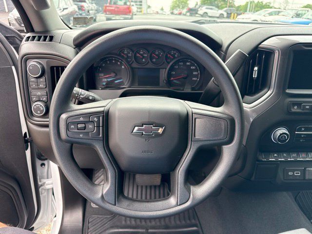 Used 2024 Chevrolet Silverado 1500 Custom w/ Rally Edition AWD/4WD image 17